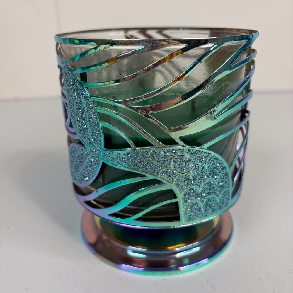 Bath & Body Works You’ve Mermaid My Day Pedestal 3 Wick Candle Holder Iridescent - Picture 5 of 7
